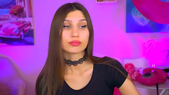 Snapshot of MollyPerry chatting on 12/03/24, 10:18 MollyPerry online show from 12/03/24, 10:18