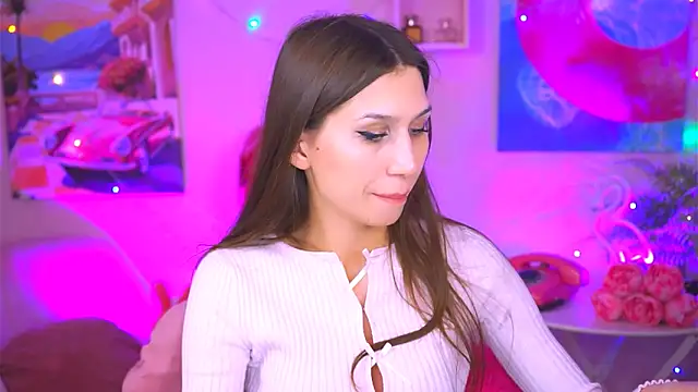 Snapshot of MollyPerry chatting on 02/20/25, 04:14 MollyPerry online show from 02/20/25, 04:14