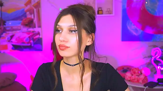 Snapshot of MollyPerry chatting on 02/23/25, 10:09 MollyPerry online show from 02/23/25, 10:09