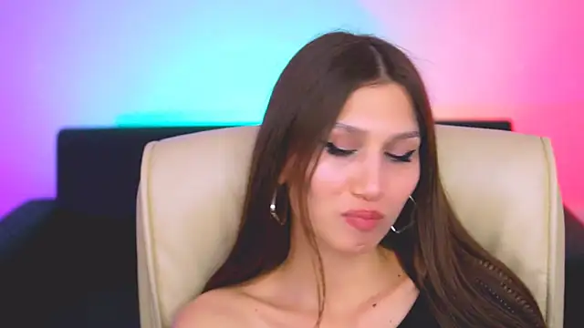 Snapshot of MollyPerry chatting on 03/15/25, 10:33 MollyPerry online show from 03/15/25, 10:33