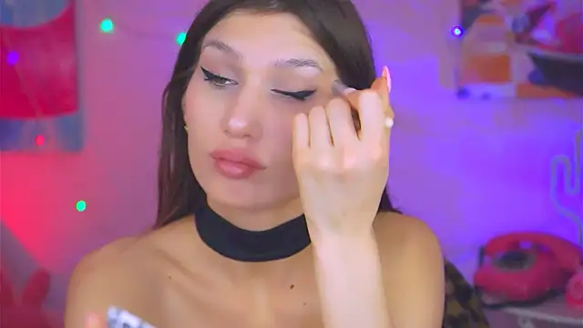 Snapshot of MollyPerry chatting on 03/21/25, 04:07 MollyPerry online show from 03/21/25, 04:07