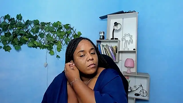 bbw charlote online show from 11/29/25, 12:08