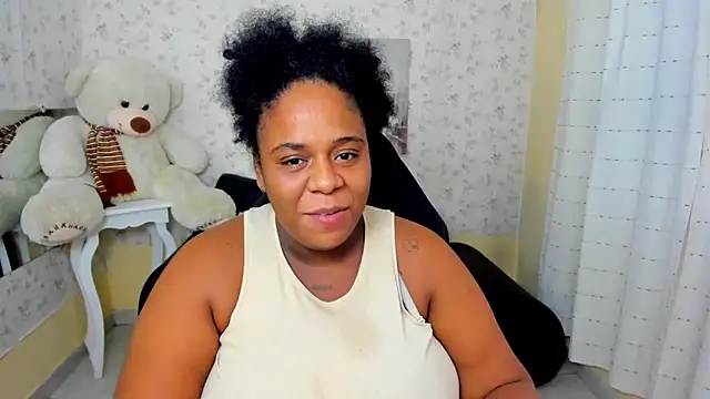 Snapshot of bbw_charlote chatting on 04/18/26, 12:09 bbw charlote online show from 04/18/26, 12:09