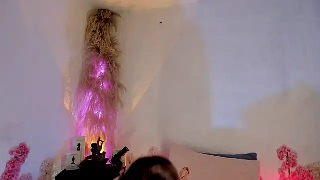 Snapshot of Jeanineescott chatting on 03/04/25, 09:22 Jeanineescott online show from 03/04/25, 09:22