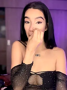 Ambar R0SSE online show from 10/30/25, 06:04