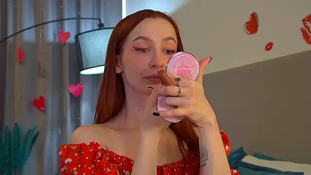 Snapshot of MarieKarma chatting on 04/07/26, 06:25 MarieKarma online show from 04/07/26, 06:25