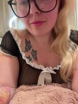 xxcurvyjessiexx online show from 03/19/26, 07:29