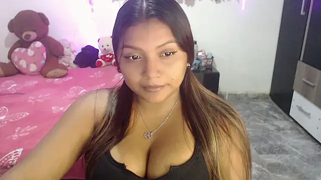 Snapshot of sexysusan4you chatting on 03/26/26, 05:07 sexysusan4you online show from 03/26/26, 05:07