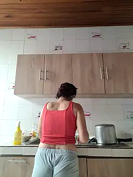 NATALIA MAGICK online show from 02/14/25, 03:58