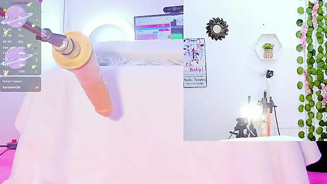 Daki Ume  online show from 02/04/25, 02:28