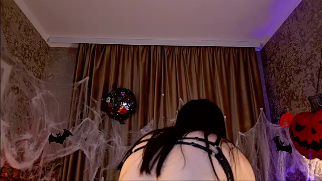 Snapshot of FreyaRaya chatting on 11/02/25, 02:58 FreyaRaya online show from 11/02/25, 02:58