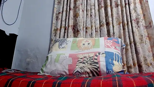 Snapshot of gollfather13 chatting on 02/20/25, 03:19 gollfather13 online show from 02/20/25, 03:19