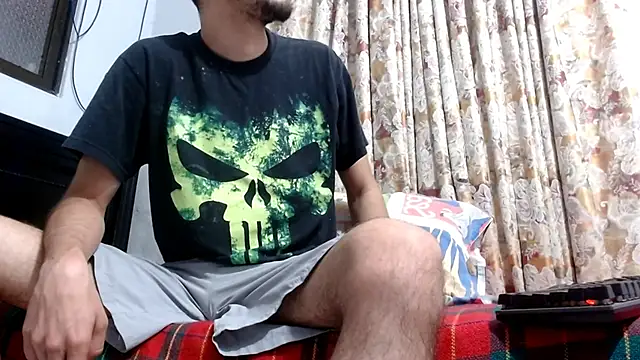 Snapshot of gollfather13 chatting on 02/24/25, 08:36 gollfather13 online show from 02/24/25, 08:36