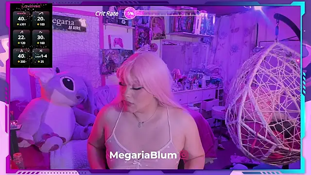 Snapshot of MegariaB chatting on 02/28/25, 04:32 MegariaB online show from 02/28/25, 04:32