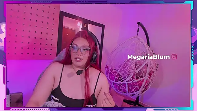 Snapshot of MegariaB chatting on 07/18/26, 03:11 MegariaB online show from 07/18/26, 03:11