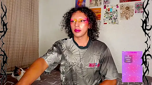 Snapshot of angelsdustxxx chatting on 01/16/25, 06:03 angelsdustxxx online show from 01/16/25, 06:03