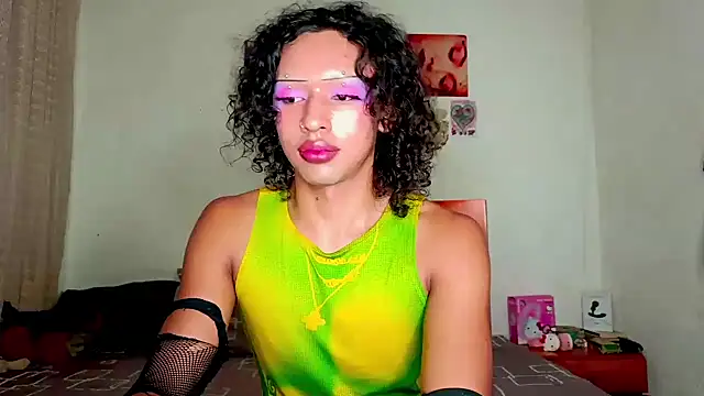 Snapshot of angelsdustxxx chatting on 02/14/25, 11:10 angelsdustxxx online show from 02/14/25, 11:10