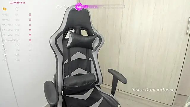 Snapshot of barbie_millit chatting on 12/14/24, 12:33 barbie millit online show from 12/14/24, 12:33