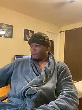 Snapshot of onlyonebbcking chatting on 02/16/25, 11:37 onlyonebbcking online show from 02/16/25, 11:37