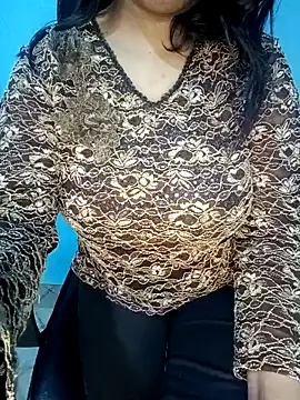 Snapshot of Dayna-36 chatting on 01/09/25, 01:08 Dayna-36 online show from 01/09/25, 01:08