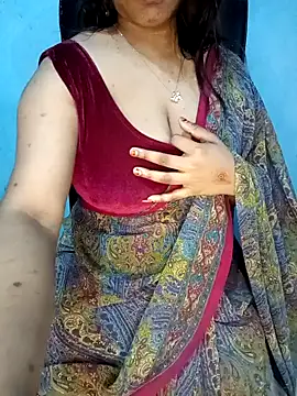 Snapshot of Dayna-36 chatting on 02/06/25, 10:21 Dayna-36 online show from 02/06/25, 10:21