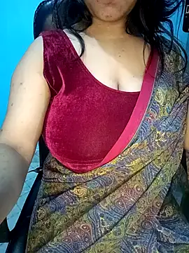 Snapshot of Dayna-36 chatting on 02/10/25, 07:17 Dayna-36 online show from 02/10/25, 07:17