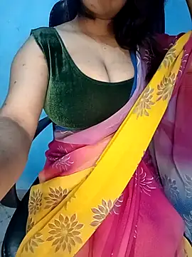 Snapshot of Dayna-36 chatting on 02/22/25, 05:24 Dayna-36 online show from 02/22/25, 05:24