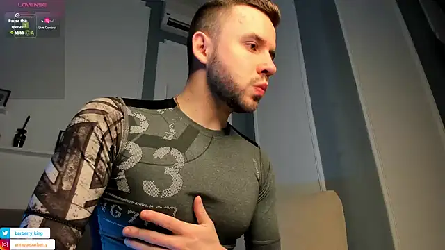 EnriqueBarberry online show from 01/12/25, 06:17