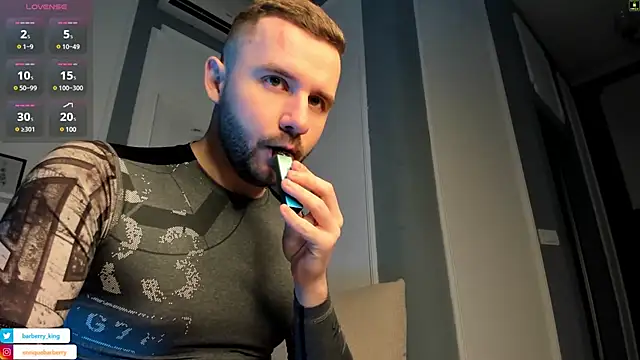 EnriqueBarberry online show from 02/07/25, 06:24