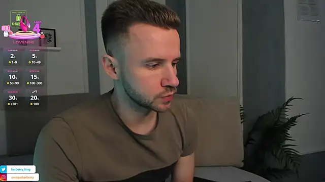 Snapshot of EnriqueBarberry chatting on 03/21/26, 06:29 EnriqueBarberry online show from 03/21/26, 06:29