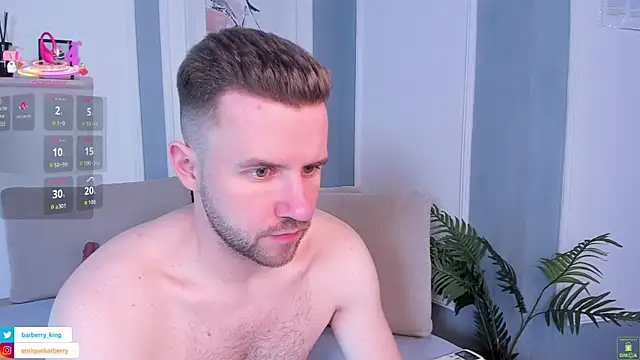 Snapshot of EnriqueBarberry chatting on 04/10/26, 05:12 EnriqueBarberry online show from 04/10/26, 05:12