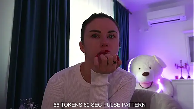 ivyleague  online show from 01/10/25, 06:31