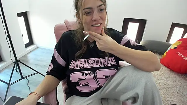 Dyana Kaylinn online show from 03/06/26, 05:59