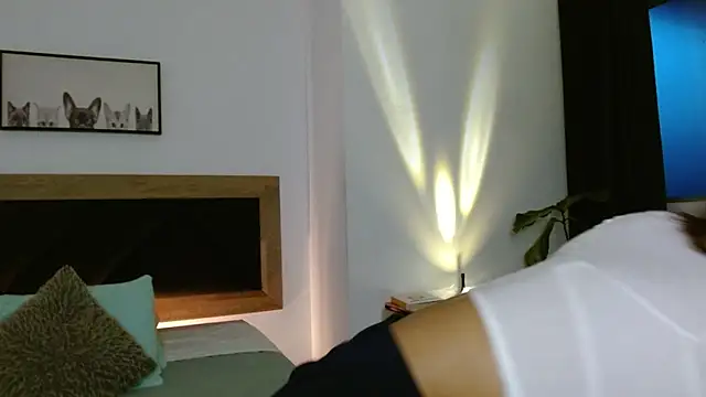 Susi bell online show from 09/29/25, 11:09