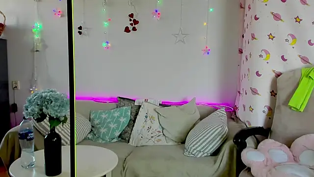 Evelyn Harperxh online show from 03/22/25, 08:51