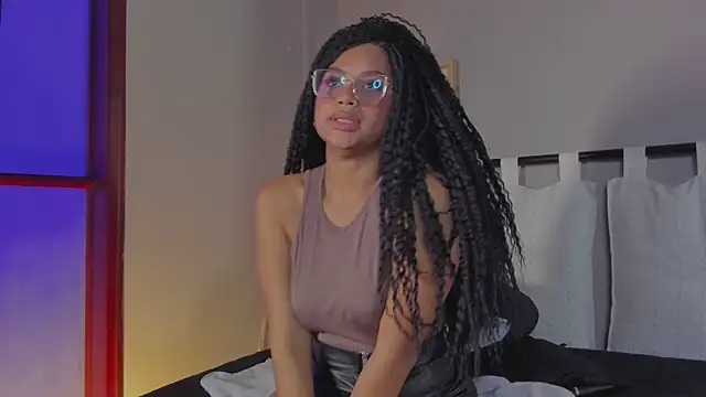 nayah   online show from 01/29/25, 12:43