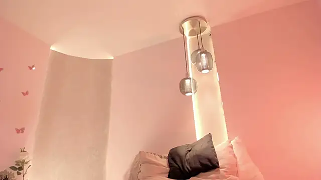 angeline-777 online show from 11/20/25, 12:05