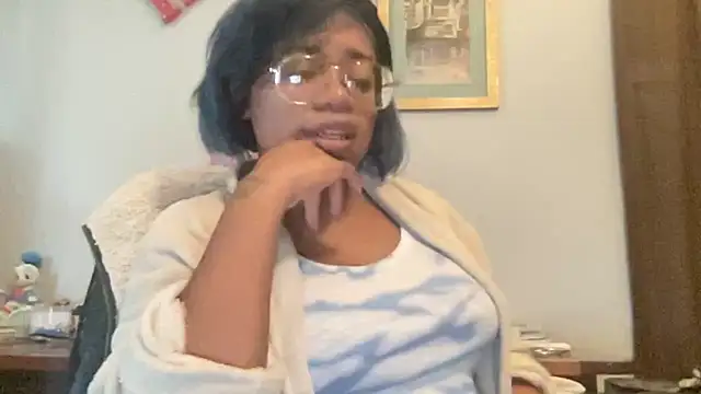 MommyConfident online show from 10/23/25, 02:38