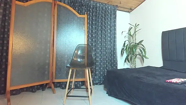 Snapshot of Devil_Sara chatting on 03/06/25, 12:10 Devil Sara online show from 03/06/25, 12:10