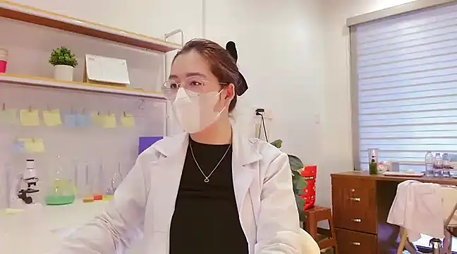 Snapshot of Alisa_Hotfeeling chatting on 02/25/25, 05:30 Alisa Hotfeeling online show from 02/25/25, 05:30