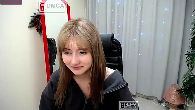 Snapshot of Tweet88 chatting on 01/22/25, 11:21 Tweet88 online show from 01/22/25, 11:21