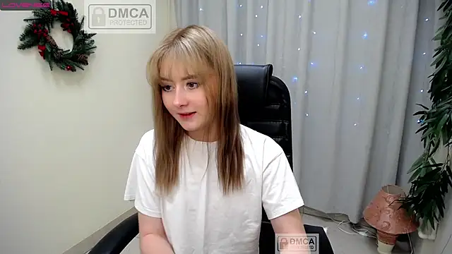 Snapshot of Tweet88 chatting on 01/25/25, 09:25 Tweet88 online show from 01/25/25, 09:25