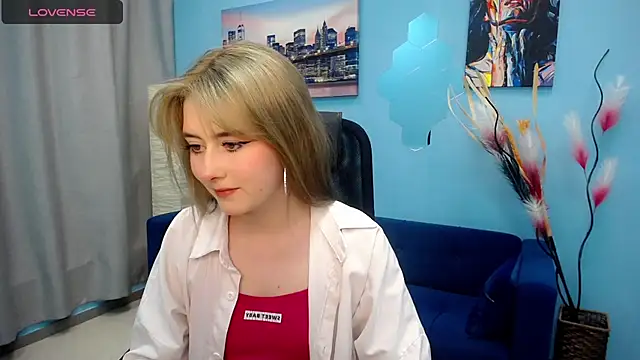 Snapshot of Tweet88 chatting on 02/07/25, 04:56 Tweet88 online show from 02/07/25, 04:56