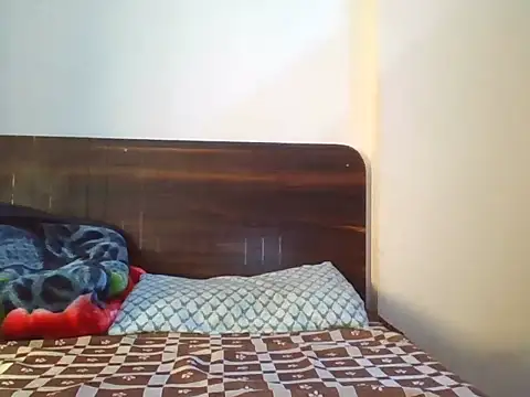 Snapshot of Dusky_Aarav chatting on 10/14/25, 01:50 Dusky Aarav online show from 10/14/25, 01:50