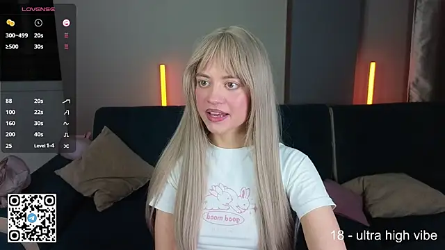 Snapshot of mybunnywendy chatting on 09/20/25, 02:29 mybunnywendy online show from 09/20/25, 02:29