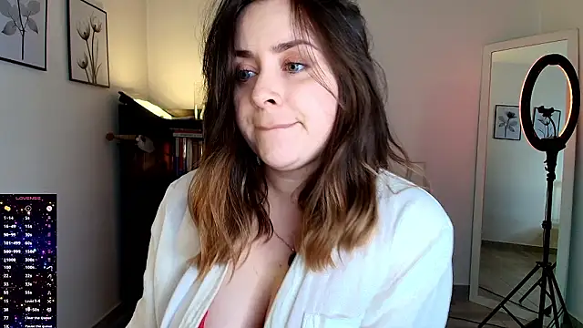 Snapshot of miss_seline chatting on 03/29/26, 10:43 miss seline online show from 03/29/26, 10:43