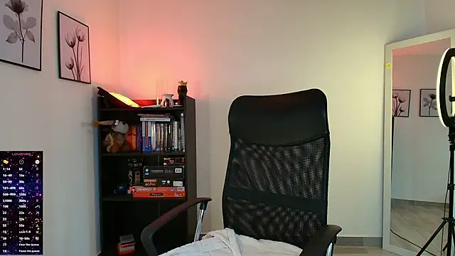 Snapshot of miss_seline chatting on 04/20/26, 04:32 miss seline online show from 04/20/26, 04:32