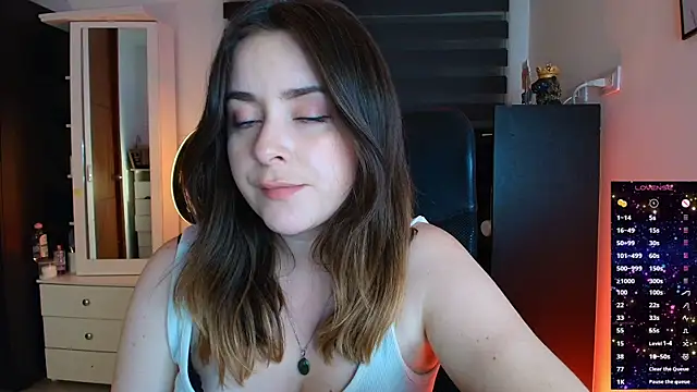 miss seline online show from 06/12/26, 11:46