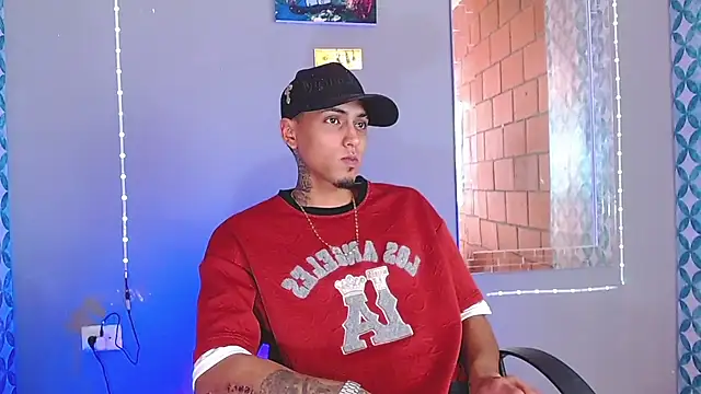 Liam lee online show from 07/04/26, 08:37