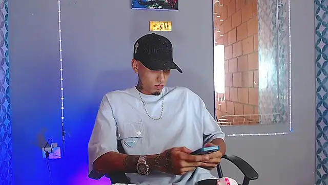 Liam lee online show from 07/11/26, 09:16